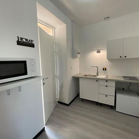 רואן Studio A2 18M2 Cosy 5Minutes Gare Parking Gratuit Rue De La Mure מראה חיצוני תמונה