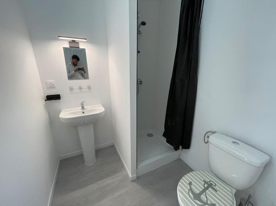 רואן Studio A2 18M2 Cosy 5Minutes Gare Parking Gratuit Rue De La Mure מראה חיצוני תמונה